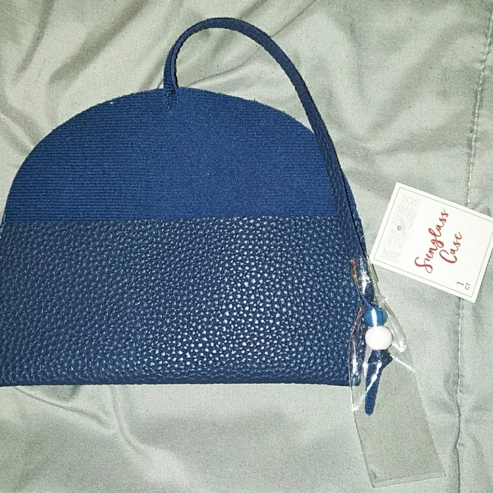 NWT Sunglasses case